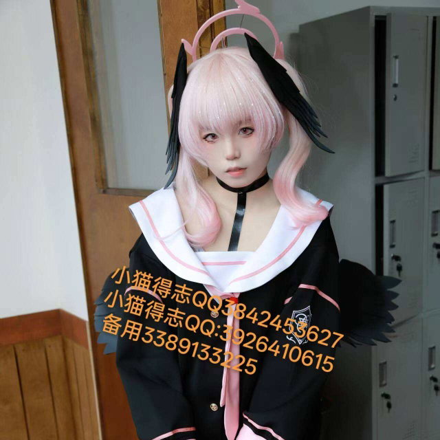 小猫得志cos小春x口水面包