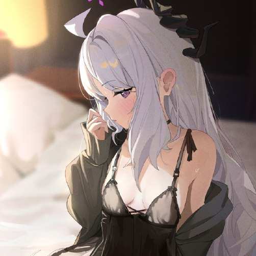 装成电车痴汉柑亲妹妹——我的继兄每天都在对我发清
