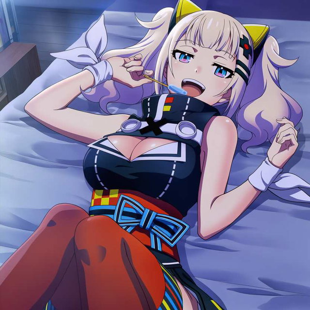 輝〇月
