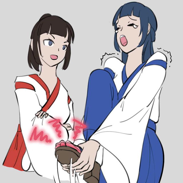 鸣神大社巫女VS珊瑚宫巫女 Mikos' feet fight