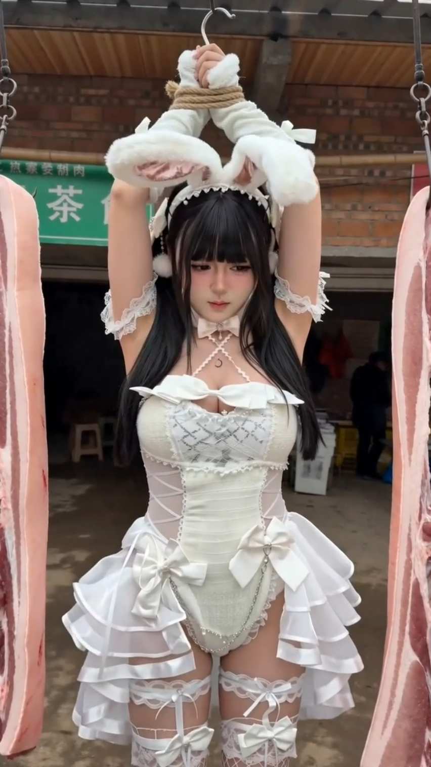 https://static.picstashpic.com/product/slide/4b2dd674-d5ff-4d3c-b35f-f8479fcc4aee.jpg
